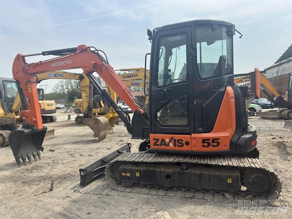 Hitachi ZX55 Minigraafmachines < 7t