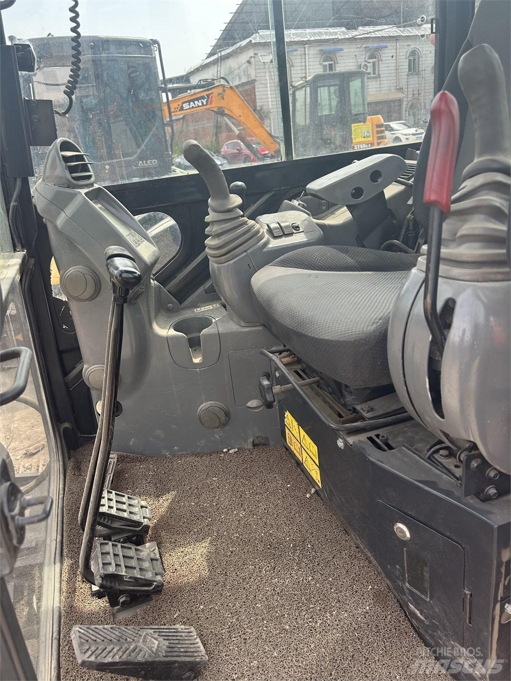 Hitachi ZX55 Minigraafmachines < 7t