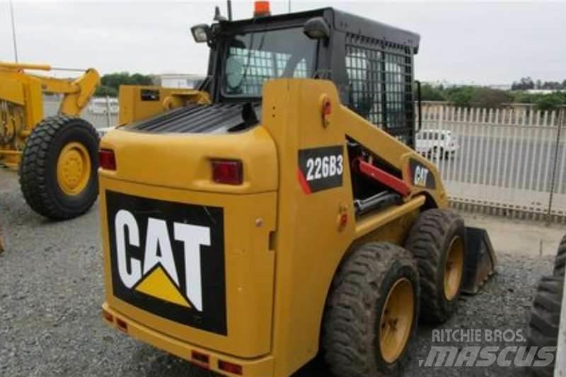 CAT 226B3 Anders