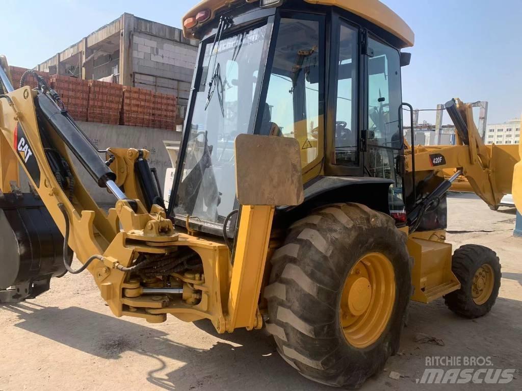 CAT 420 F Graaf-laadcombinaties