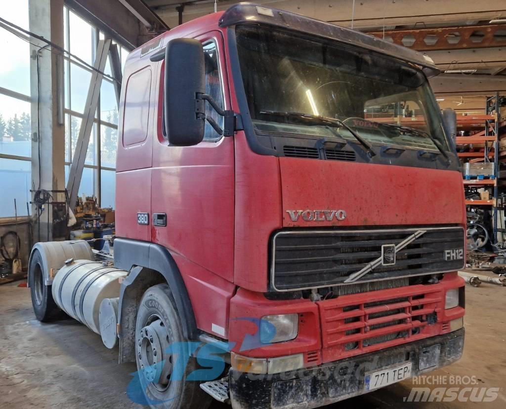 Volvo FH 12 Trekkers