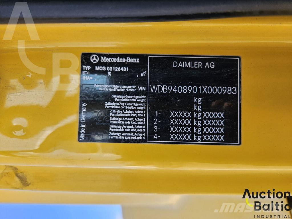 Grove GMK 5130-2 Vlakke laadvloer met kraan