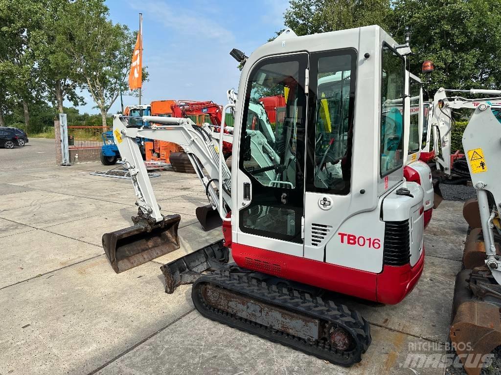 Takeuchi TB 016 R Minigraafmachines < 7t