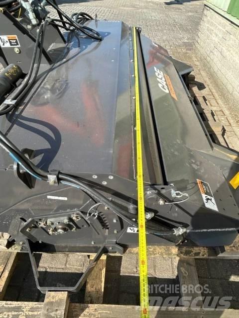 Case Borstel Veegmachines