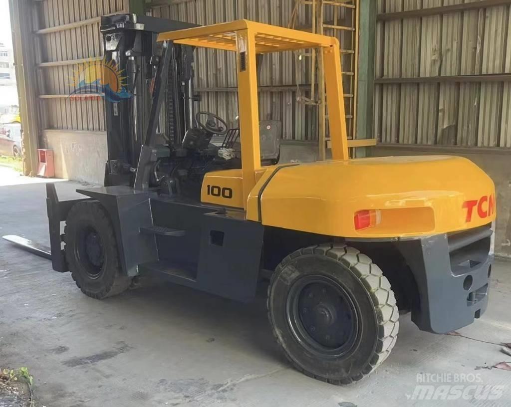 TCM 100 Reachtruck voor hoog niveau
