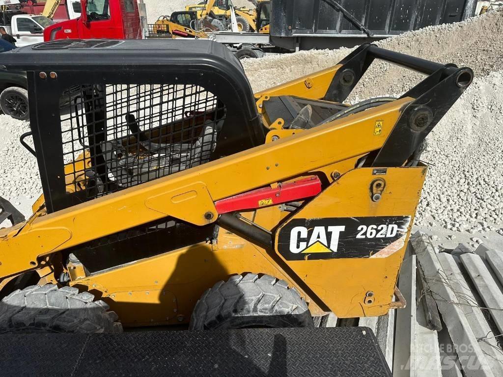 CAT 262 D Schrankladers