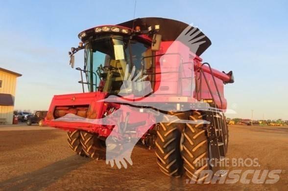 Case IH 8250 Maaidorsmachines
