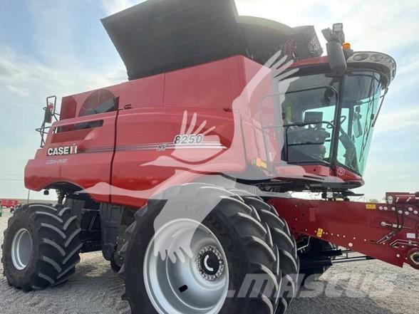 Case IH 8250 Maaidorsmachines
