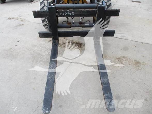CAT 48 FORKS Vorken