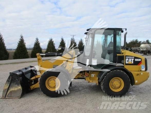 CAT 906M Wielladers