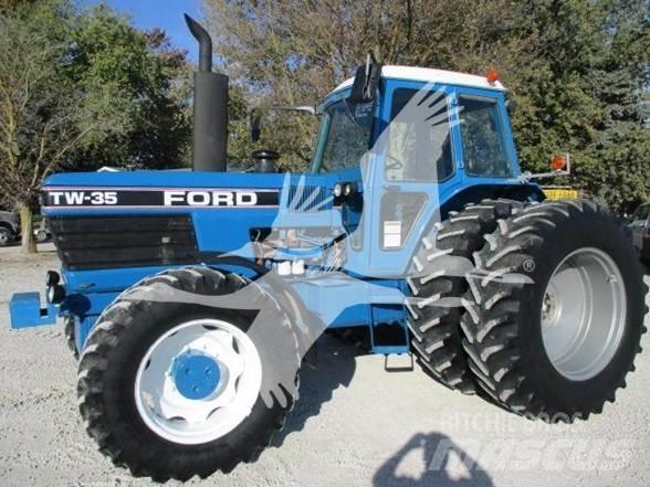 Ford TW35 Tractoren