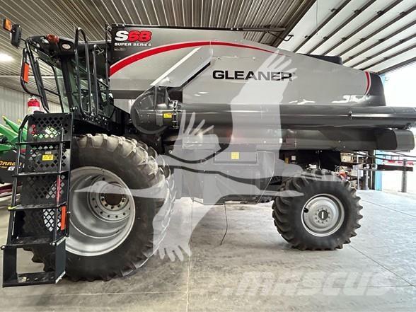 Gleaner S68 Maaidorsmachines