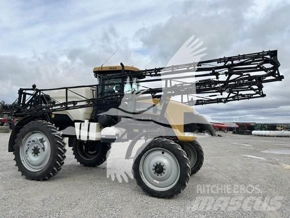 SpraCoupe 7660 Zelfrijdende spuitmachines