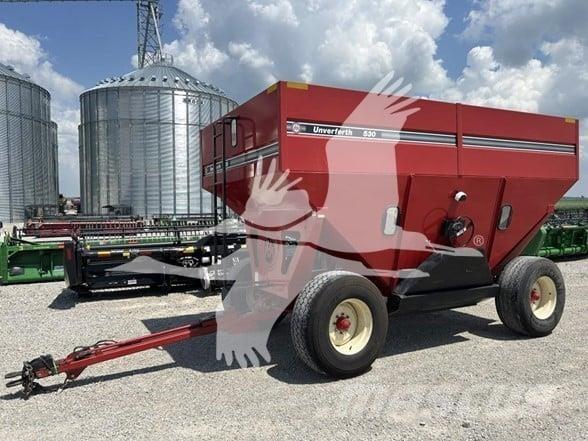 UNVERFERTH 530 Graantransportwagen