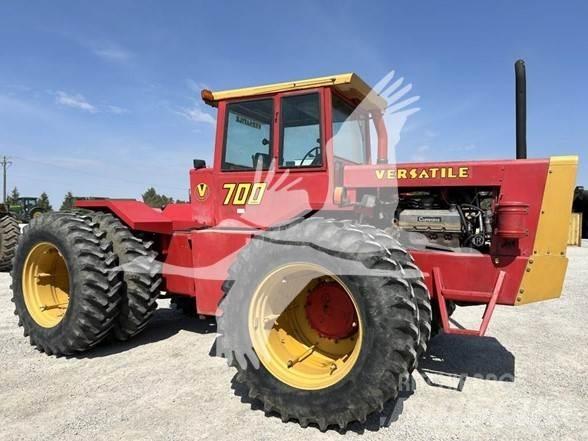 Versatile 700 Tractoren