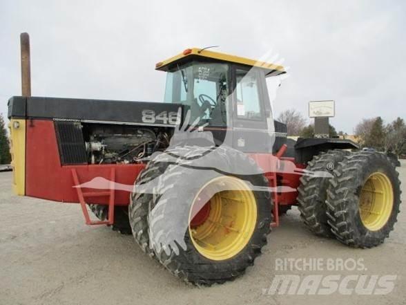 Versatile 846 Tractoren