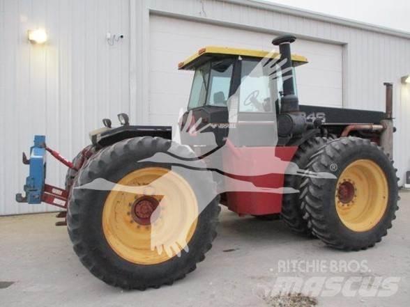 Versatile 846 Tractoren