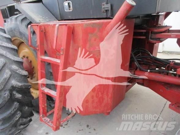 Versatile 846 Tractoren