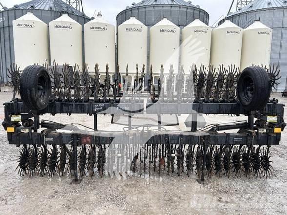 YETTER 3530 Overige grondbewerkingsmachines en accessoires