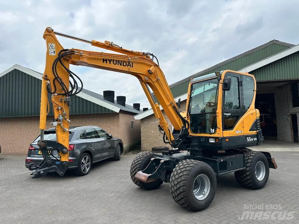 Hyundai 55W-9A Wielgraafmachines