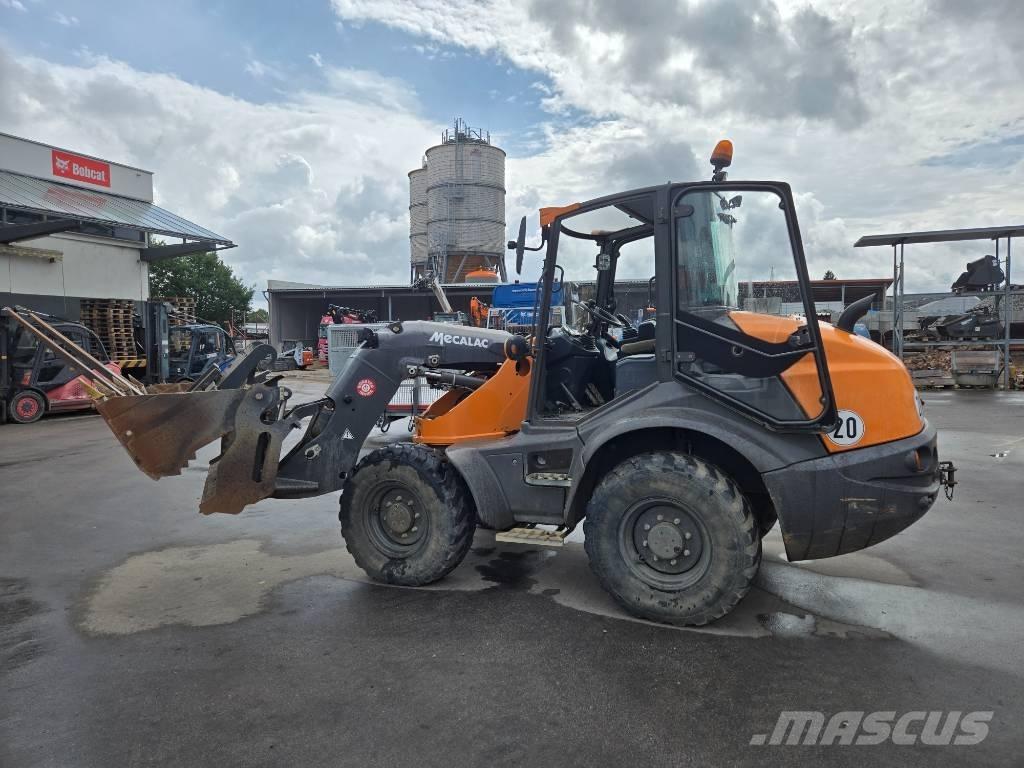 Mecalac AS 700 Wielladers