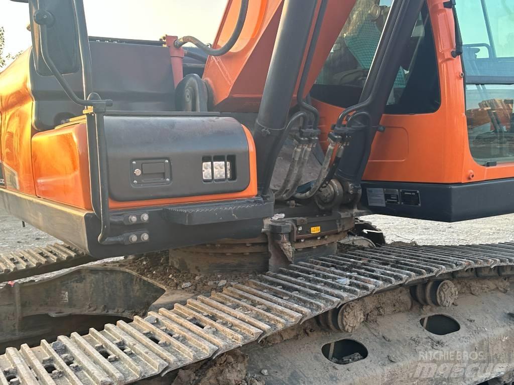 Doosan DX220LC-9 Rupsgraafmachines