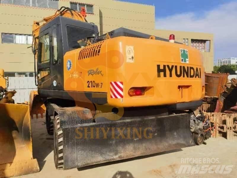 Hyundai 210W-7 Wielgraafmachines