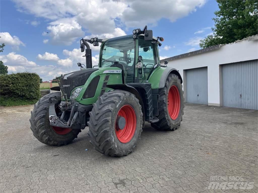 Fendt 718 SCR Tractoren