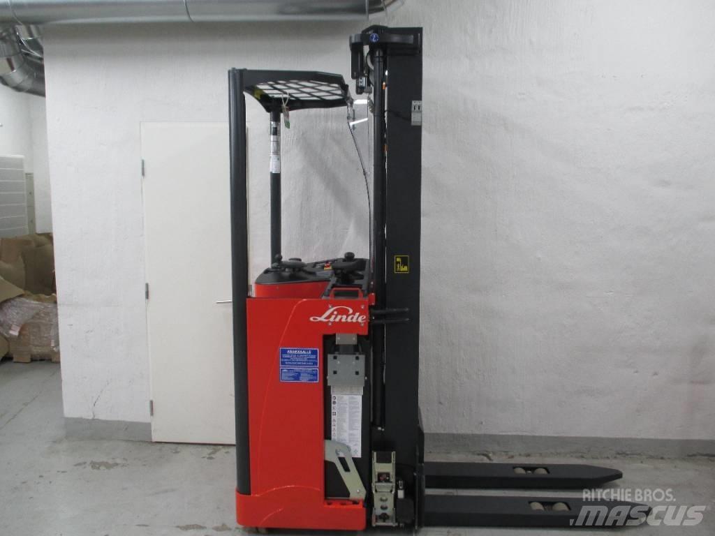 Linde L1600 TTFYS Zelfrijdende stapelaars