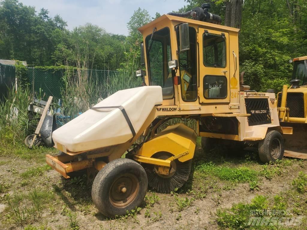  WALDIN SW250 Veegwagens