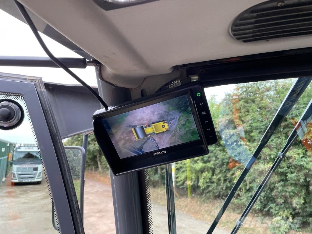 Hamm H 16 i Trilrolwalsen