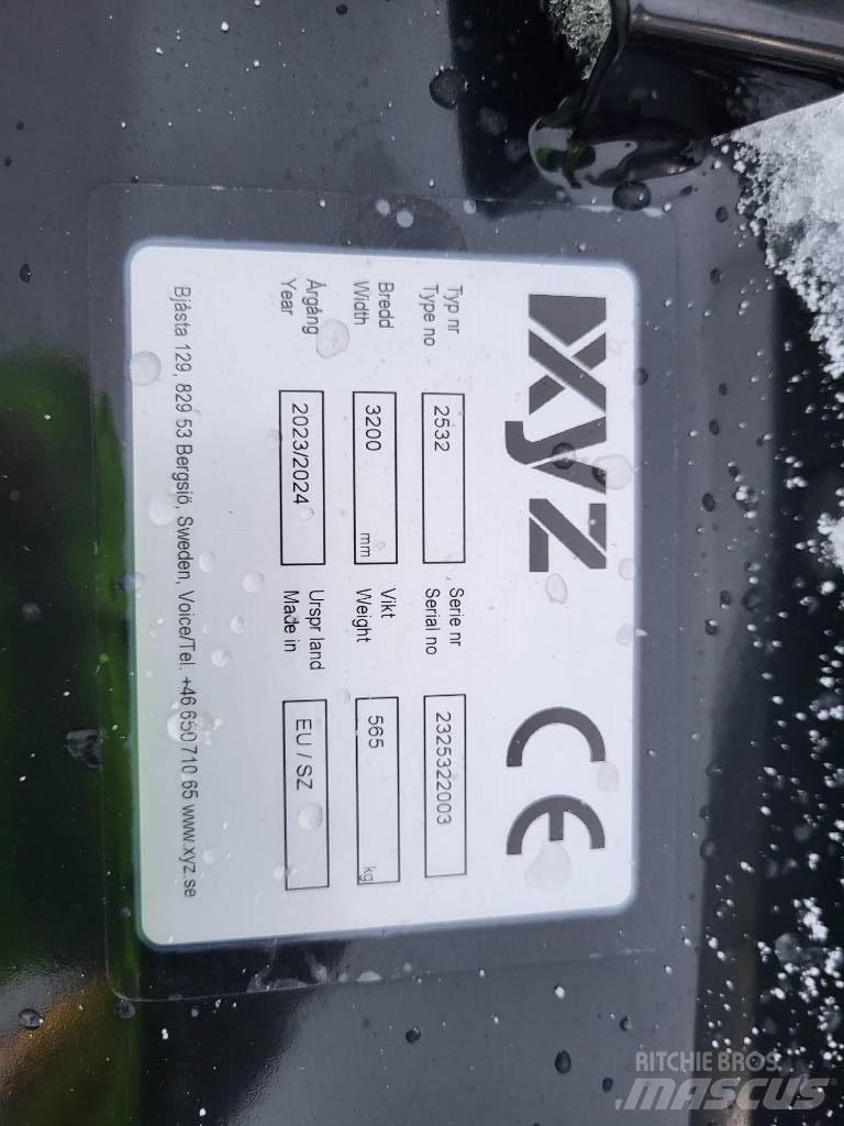 XYZ 320 PREMIUM Ploeg
