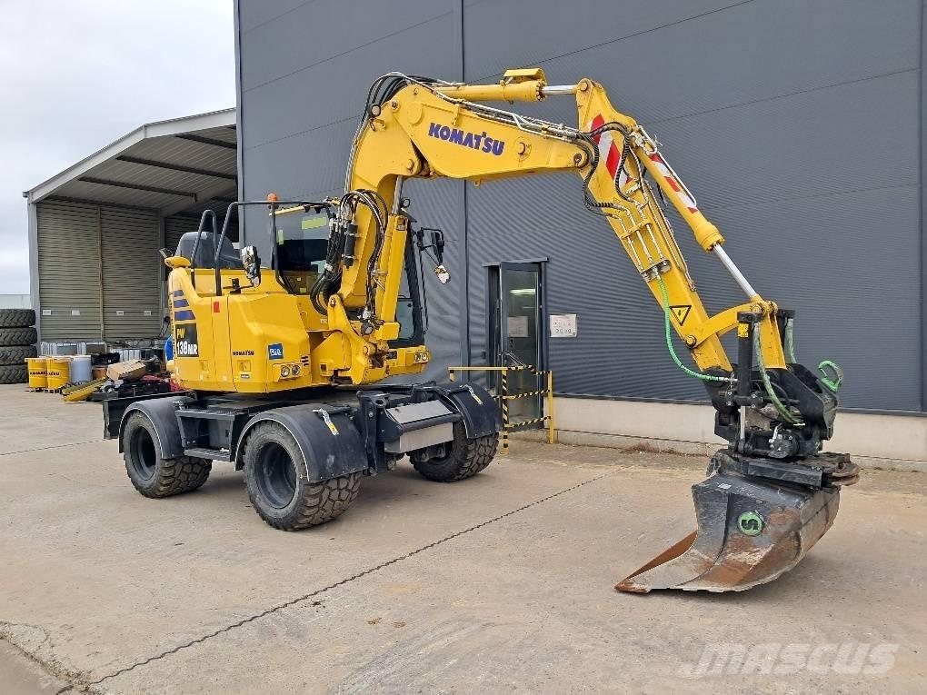 Komatsu PW138MR-11E0 Wielgraafmachines