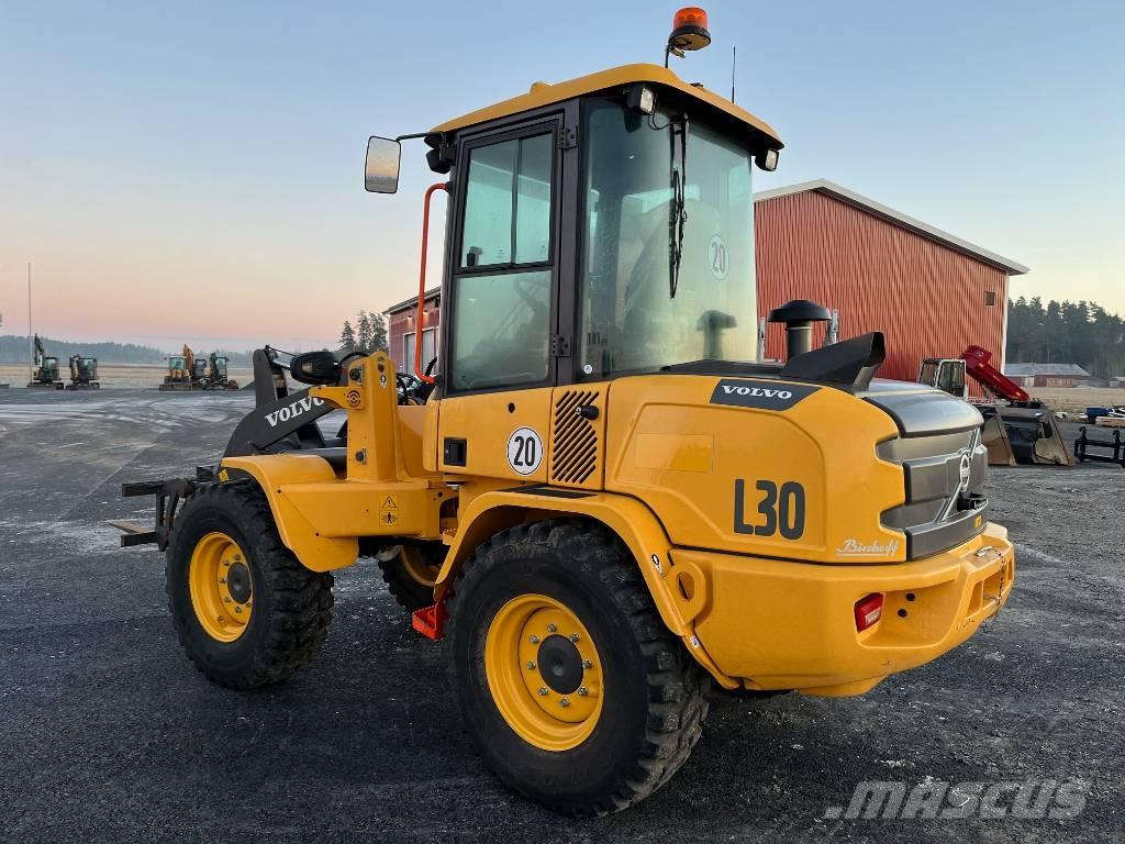 Volvo L 30 H Wielladers
