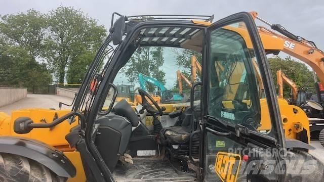 JCB 541-70 Agri Verreikers voor landbouw