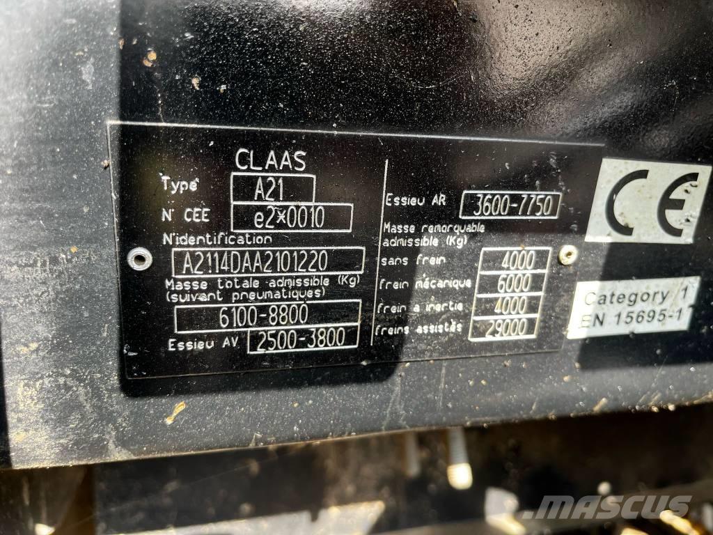 CLAAS Arion 420 Tractoren