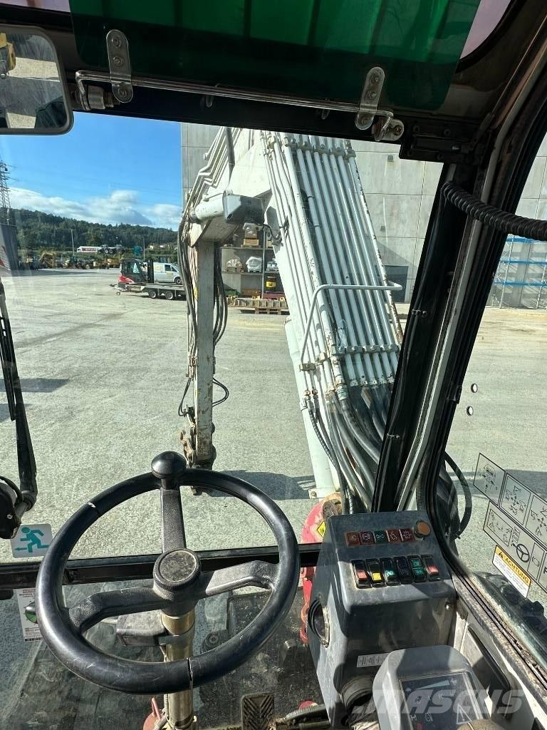 Takeuchi TB 175 W Wielgraafmachines