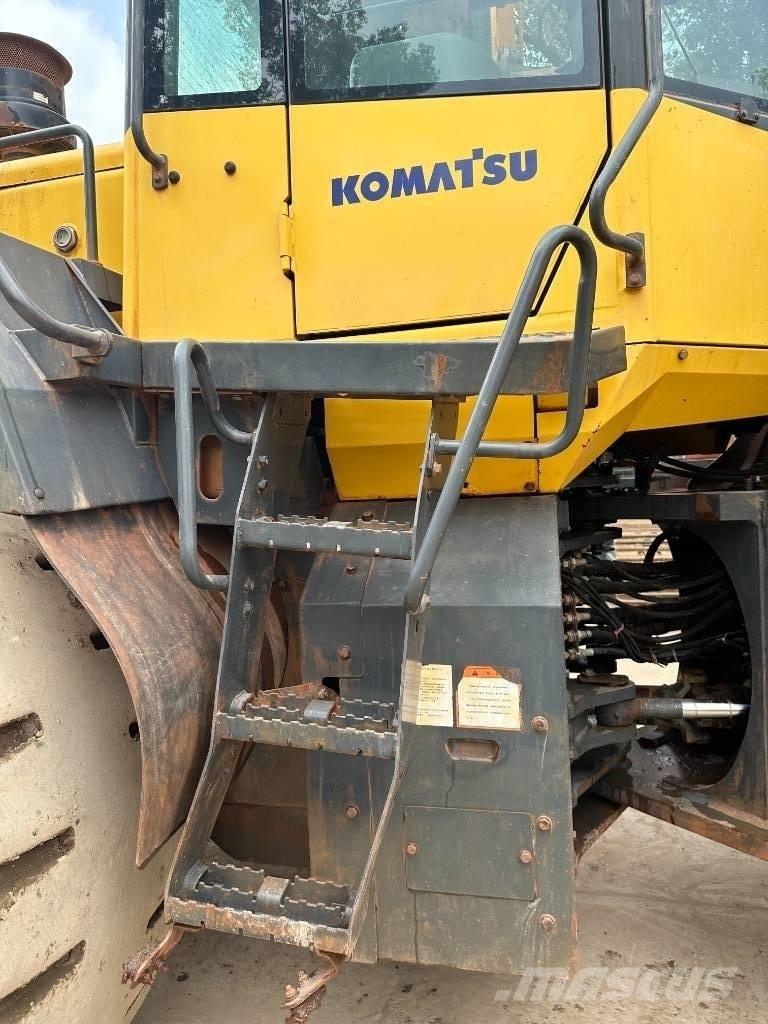 Komatsu WA 470-6 Wielladers