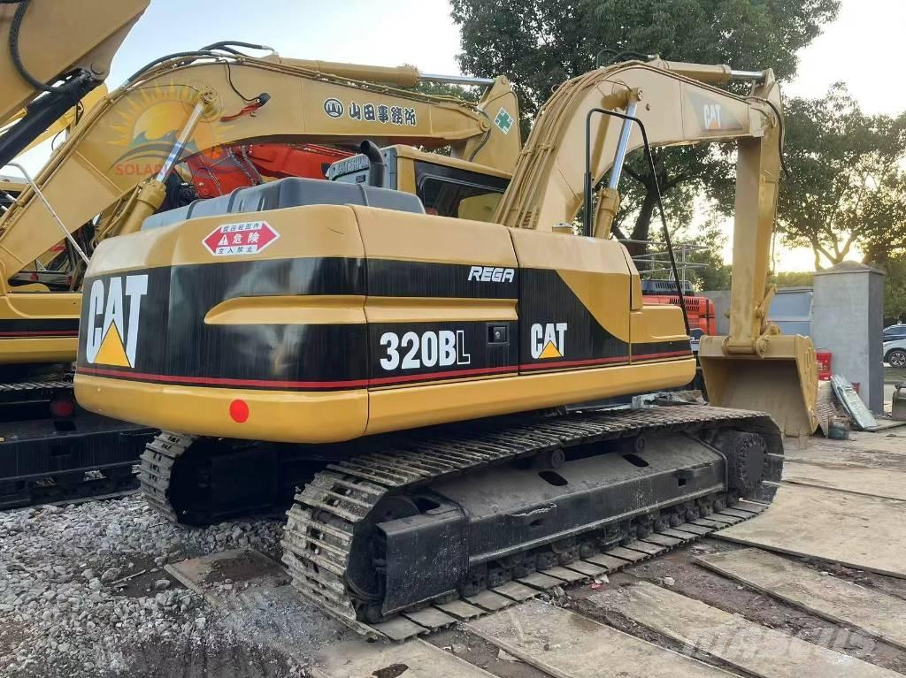CAT 320 B L Rupsgraafmachines