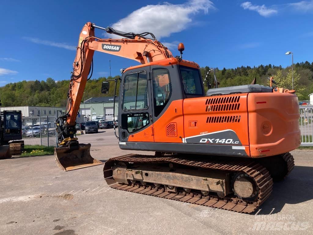 Doosan DX 140 LC Rupsgraafmachines