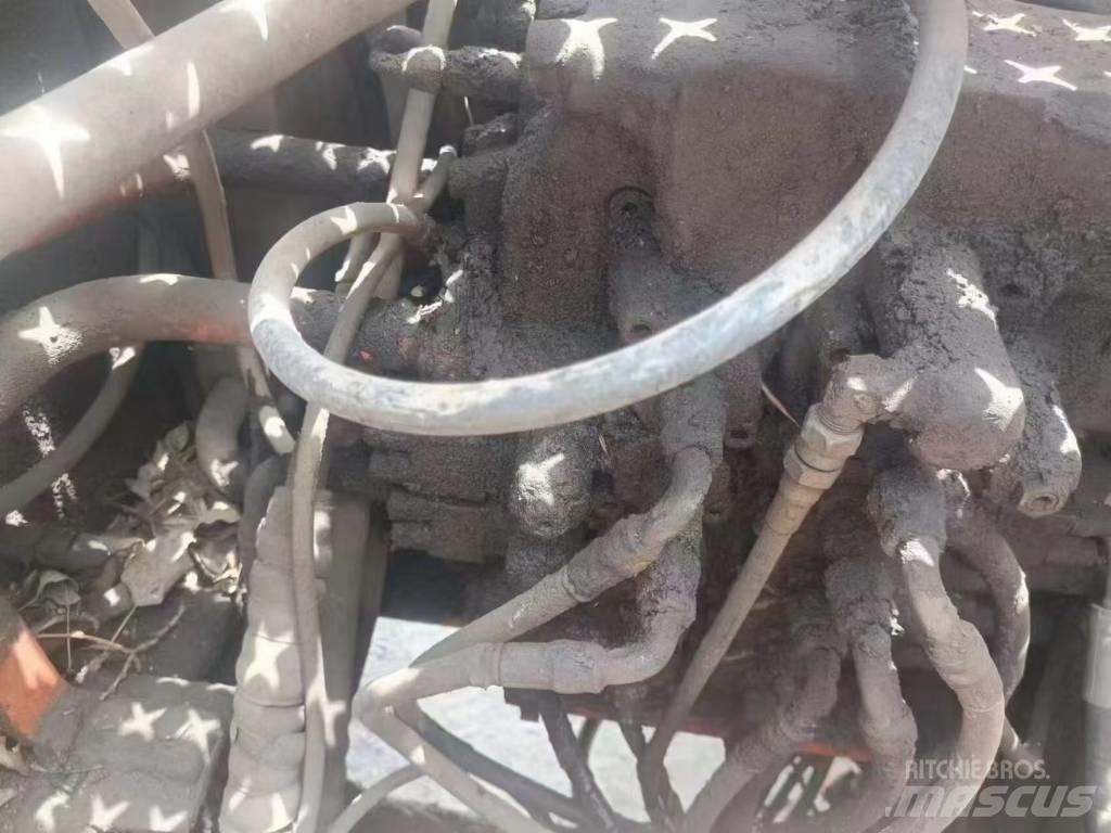 Doosan DX 225 Rupsgraafmachines