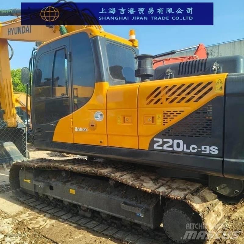 Hyundai R220 Midigraafmachines 7t - 12t