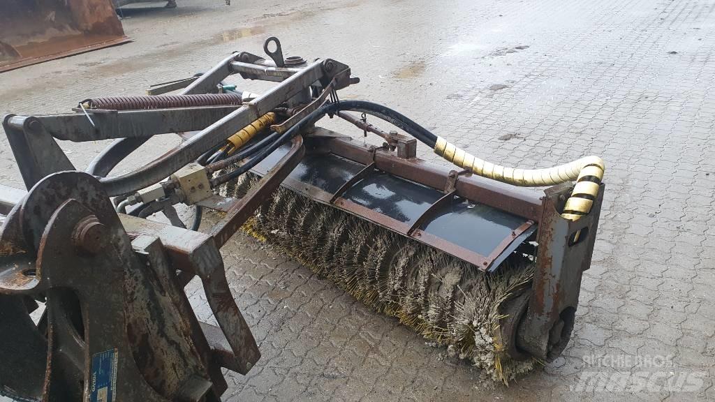 Holms 2,5 m kost Overige wegenonderhoudsmachines