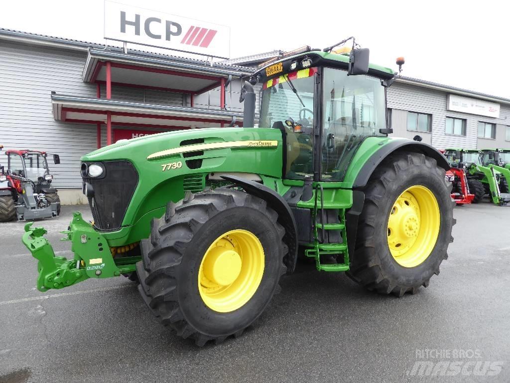 John Deere 7730 AP Tractoren
