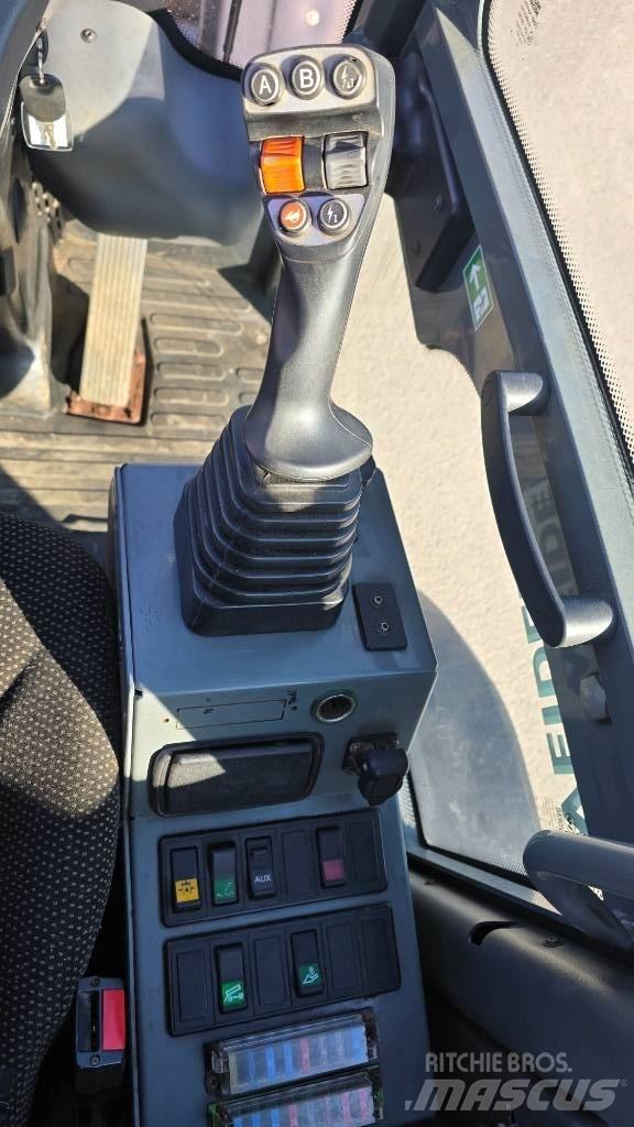 Weidemann 2080Tele Knik- en schrankladers