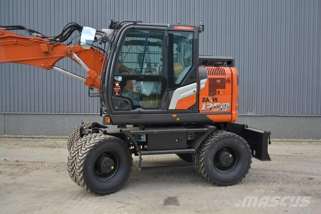 Hitachi ZX135W-7 Wielgraafmachines