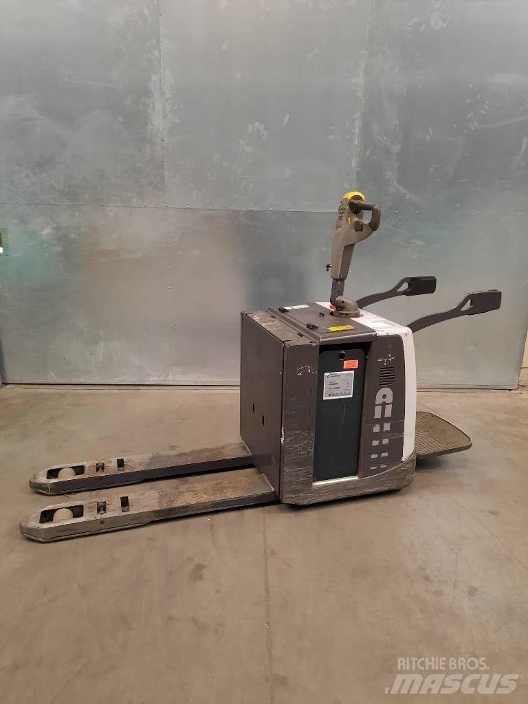 UniCarriers PMR200P Meerij pallettruck met platform