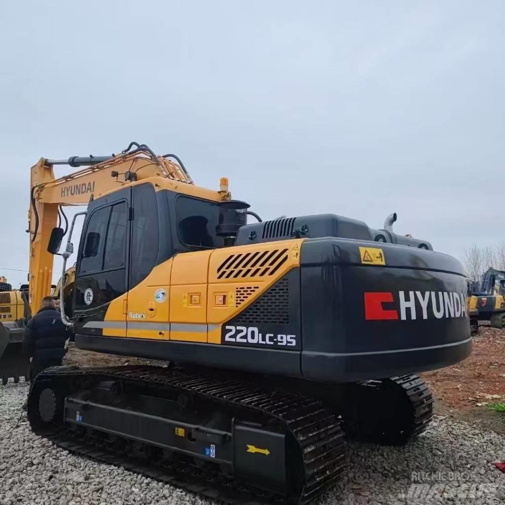 Hyundai 220-9S Rupsgraafmachines