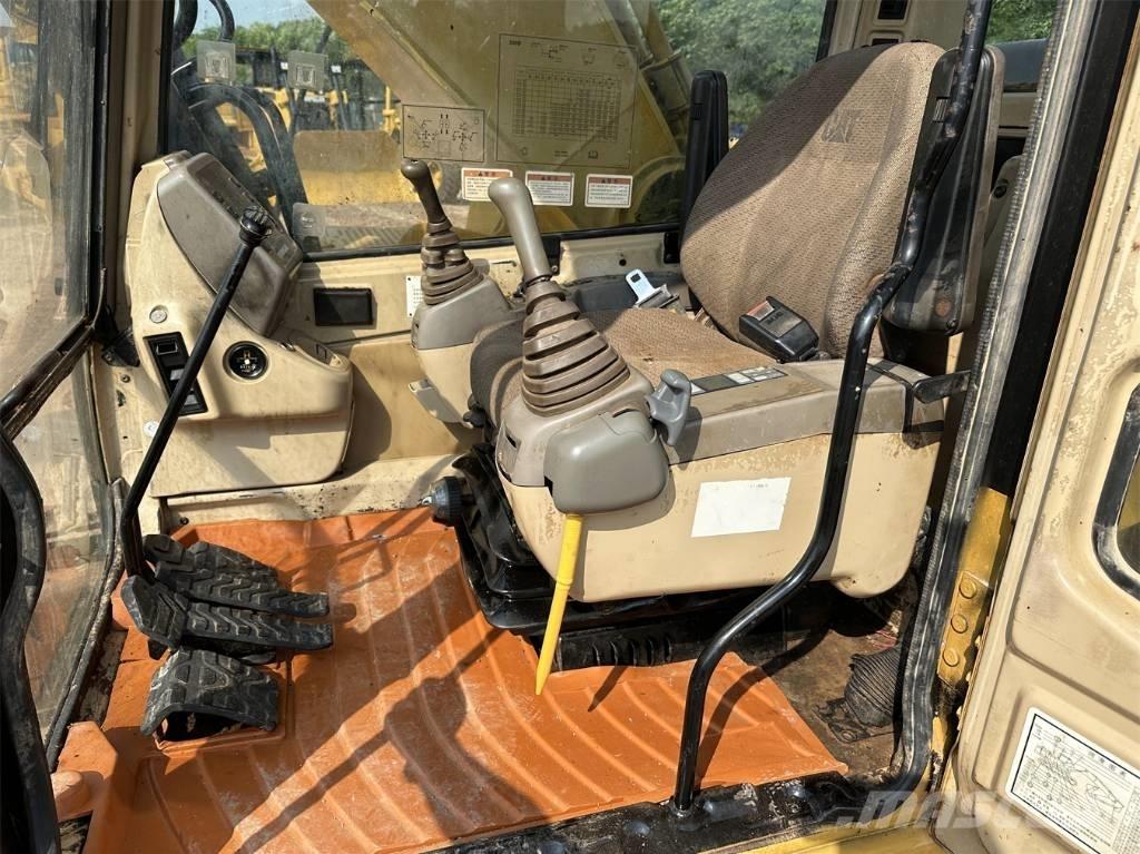 CAT 330 B L Rupsgraafmachines