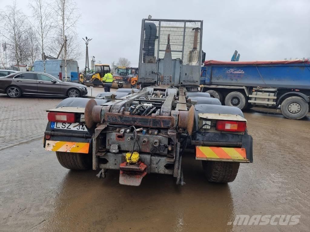 Volvo FH 12 Vrachtwagen met containersysteem